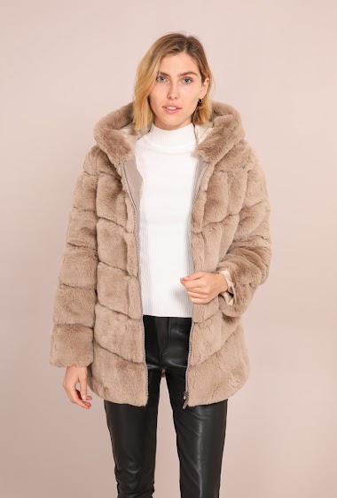Wholesaler M&P Accessoires - Fluffy coat with faux fur hood and pockets
