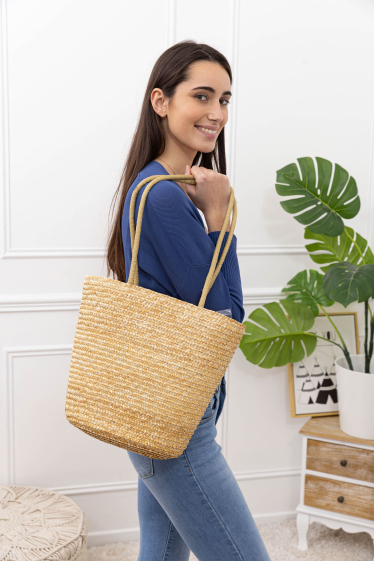 Wholesaler M&P Accessoires - Shoulder tote bag braided beach bag