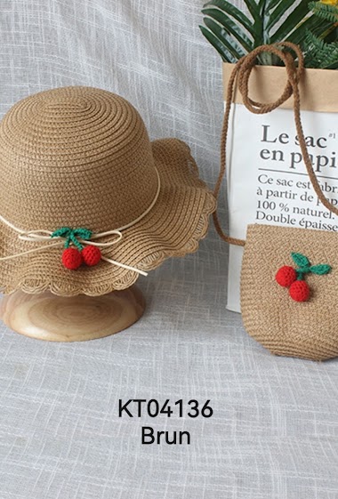 Set girl straw hat and bag with cherry