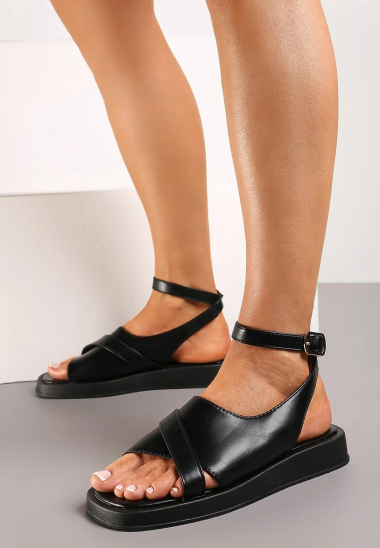 Wholesaler Mulanka - flat sandals with ankle strap