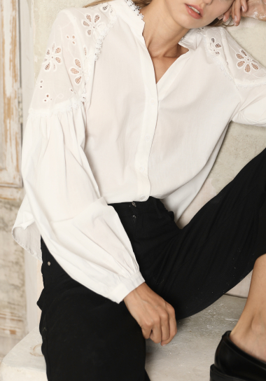 Wholesaler MUSY MUSE - Embroidered blouse