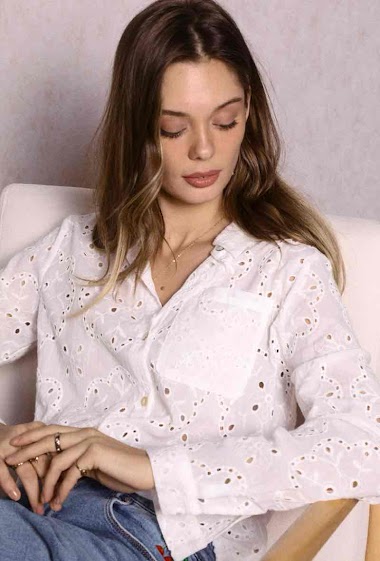 Wholesaler MUSY MUSE - Openwork embroidered shirt