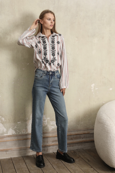 Wholesaler MUSY MUSE - Embroidered striped shirt