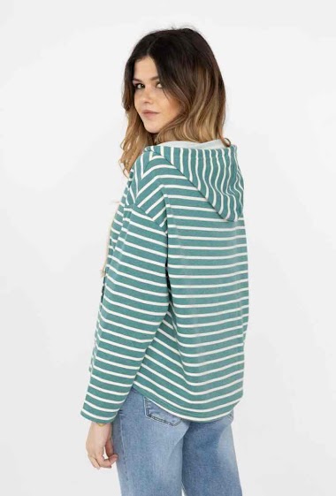 Wholesalers MUSY MUSE - Striped cotton vest with hood