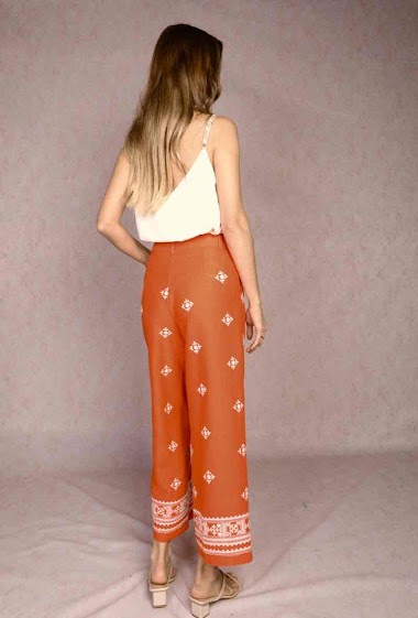 Wholesaler MUSY MUSE - Embroidered linen pants