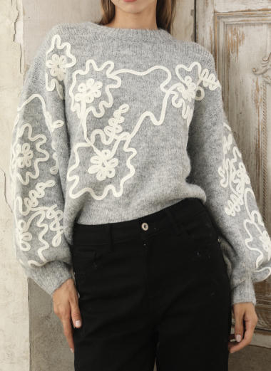 Wholesaler MUSY MUSE - Embroidered sweater