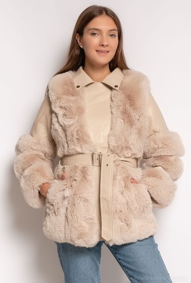 Wholesaler My Queen - Bi-material coat in fur and fake leather