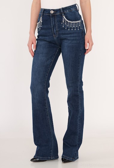 Großhändler MyBestiny - Ausgestellte Jeans