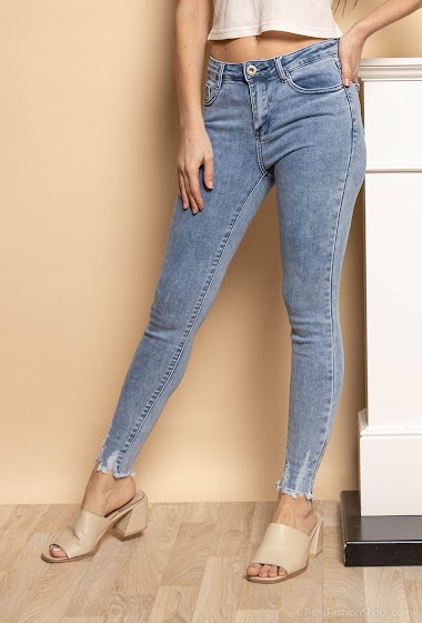 Wholesaler MyBestiny - Skinny jeans with ripped ankles