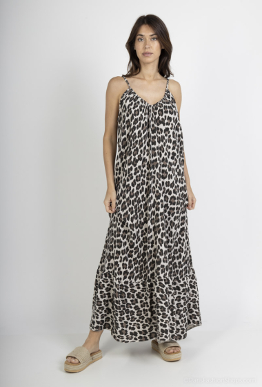 Grossiste Mylee - Robe longue bretelle en gaze de coton à léopard
