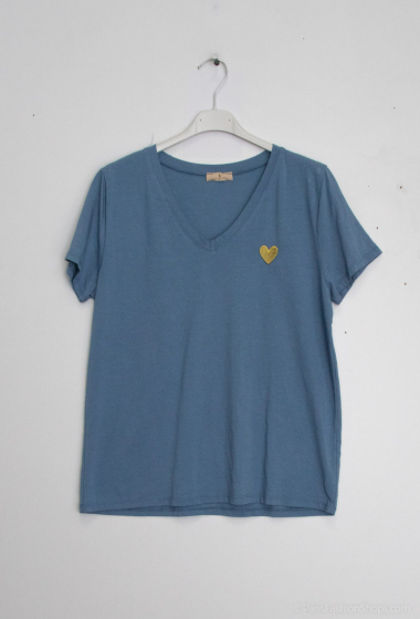 Grossiste Mylee - T-shirt cœur brodé à col v