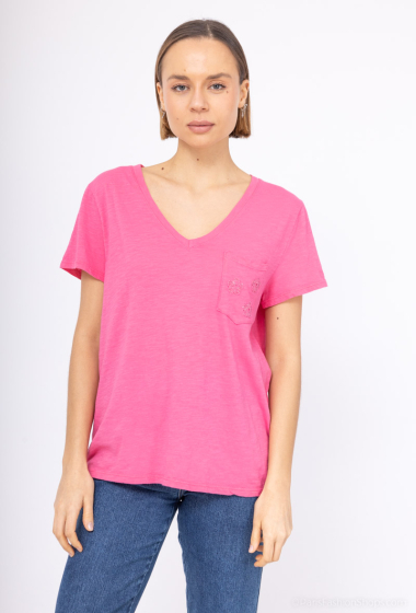 Wholesaler Mylee - Cotton T-shirt with flower embroidered pocket