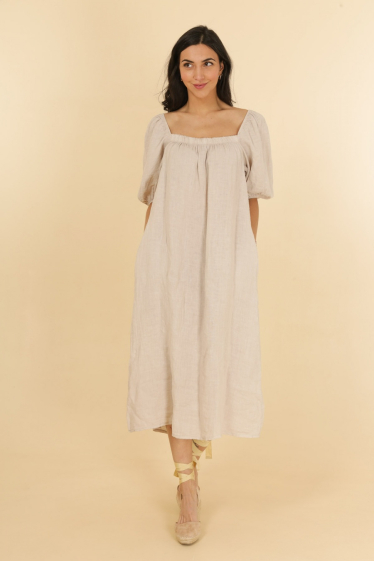 Wholesaler NAÏS - LONG SQUARE COLLAR DRESS WITH 3/4 PUFF SLEEVES 100% LINEN