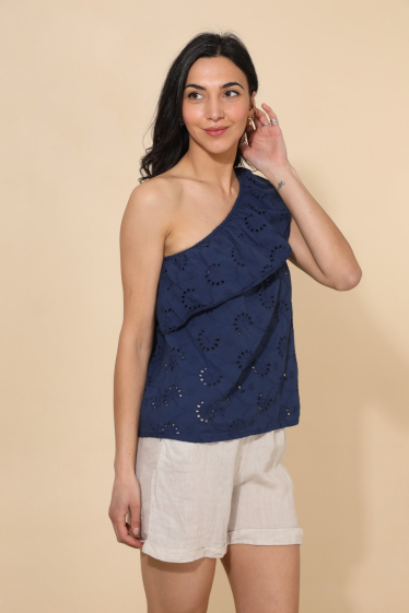 Wholesaler NAÏS - ASYMMETRICAL EMBROIDERED TOP WITH Ruffles, 100% COTTON