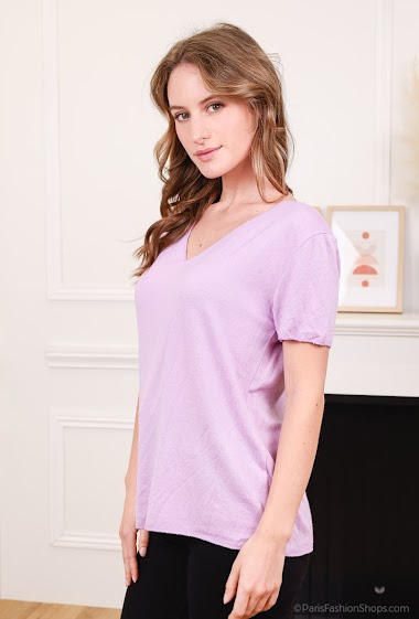 Wholesalers New Sensation - Classic v-neck blouse