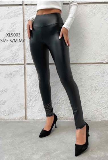 Wholesaler New Sensation - Faux leather leggings.