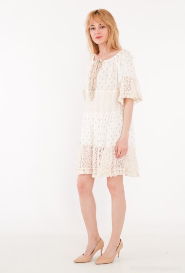 Wholesalers New Sensation - Short-sleeved lace dress