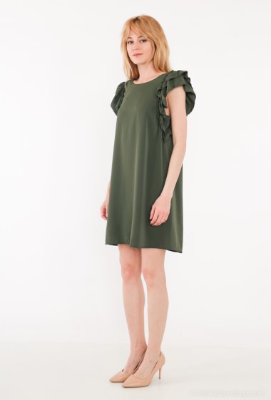 Wholesaler New Sensation - Plain dress in chic fabric.
