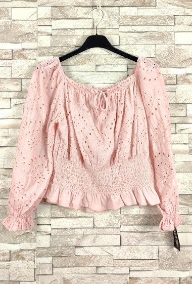 Short embroidered blouse