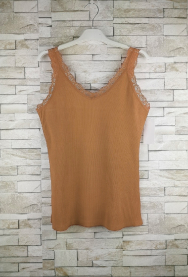 Großhändler New Sunshine - Very stretchy lace-trimmed tank top