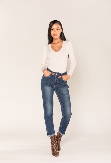 Wholesalers Nina Carter - mom jeans