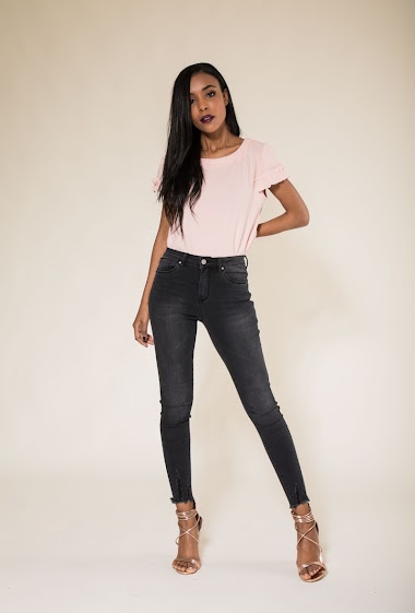 Wholesaler Nina Carter - Skinny jeans with ripped ankles