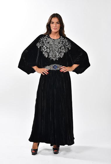 Wholesaler NJ Couture - Long velvet dress with embroidery, beads and sequins