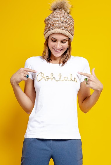 Wholesaler Noémie & Co - Embroidered t-shirt Oohlala