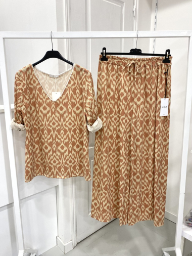 Wholesaler NOS - Printed lurex top and pants set