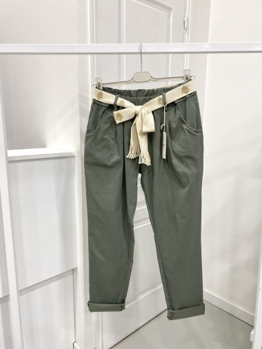 Wholesaler NOS - Plain color jogger pants with belt