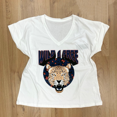 Wholesaler NOS - White v-neck t-shirt with print
