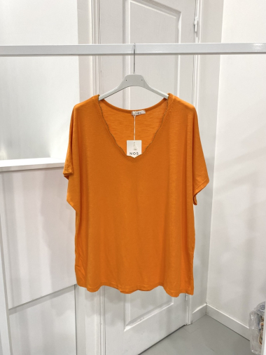 Wholesaler NOS - Knitted cotton v-neck T-shirt