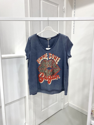 Wholesaler NOS - Washed t-shirt with pattern