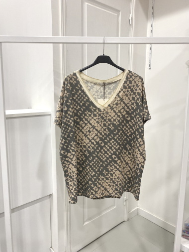 Wholesaler NOS - Printed lurex top