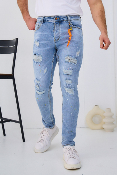 Wholesaler Omnimen - Men's Jeans Bleached, Ripped and Stained