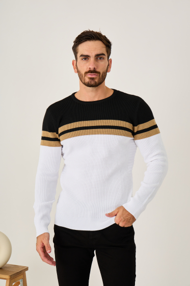 Wholesaler Omnimen - Tricolore round neck knitted sweater