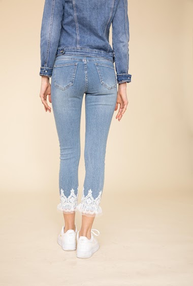 Onado jeans sales