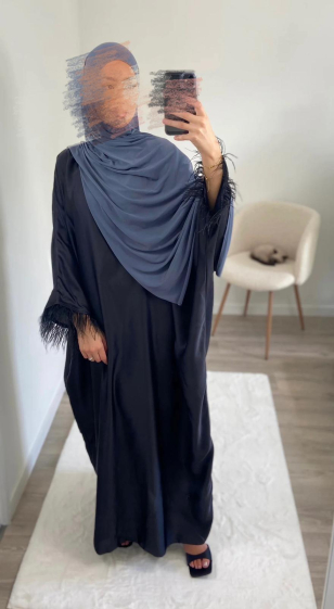 Wholesaler OOKA - Feather sleeve abaya