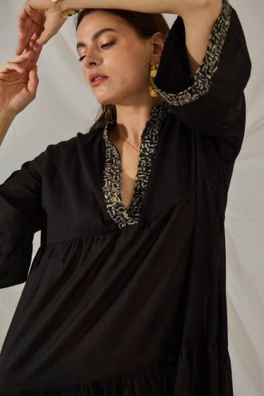 Grossiste Orice - Maxi noir robe en coton uni