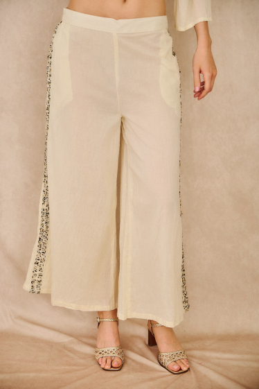 Grossiste Orice - Pantalon droit en coton uni