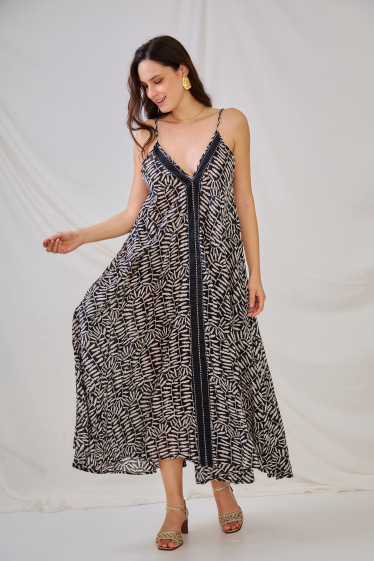 Wholesaler Orice - Long dress with black zebra pattern straps