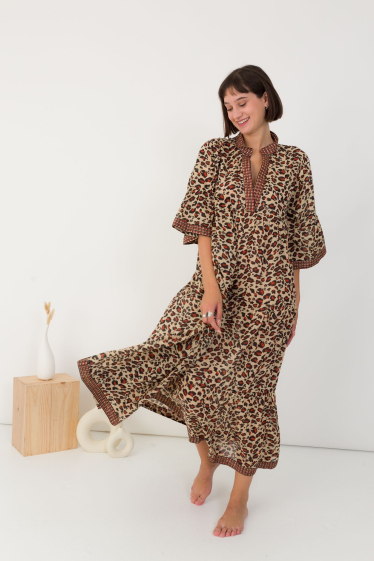 Großhändler Orice - Langes Kleid mit V-Ausschnitt und Leopardenmuster aus Baumwolle