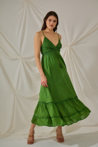 Großhändler Orice - Grünes, gesmoktes langes Kleid mit dünnen Trägern