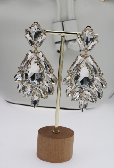 Grossiste Orient Express - Boucles d'oreille clip pendante avec cristaux de verre