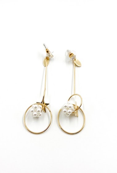Grossiste ORIENT EXPRESS FIRST - Boucles d'oreille pendantes avec étoile et perles