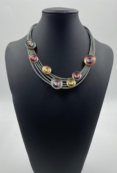 Großhändler ORIENT EXPRESS FIRST - Short fancy necklace with round symbol metal element