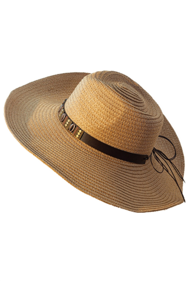 Wholesaler ORIENT&CO - Wide straw hat with beach charms