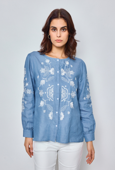 Wholesaler Orlinn - Denim like blouse with embroideries