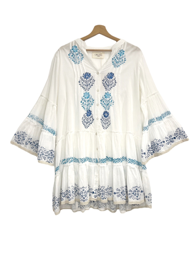 Wholesaler Orlinn - Short dress with blue embroideries