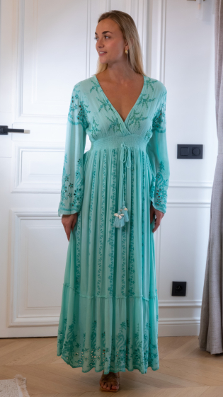 Großhändler Orlinn - Langes Kleid mit V-Ausschnitt, Perlen und langen Ärmeln